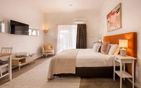 Lana Unit 31 Studio Apartment - Central Base For South West Adventures